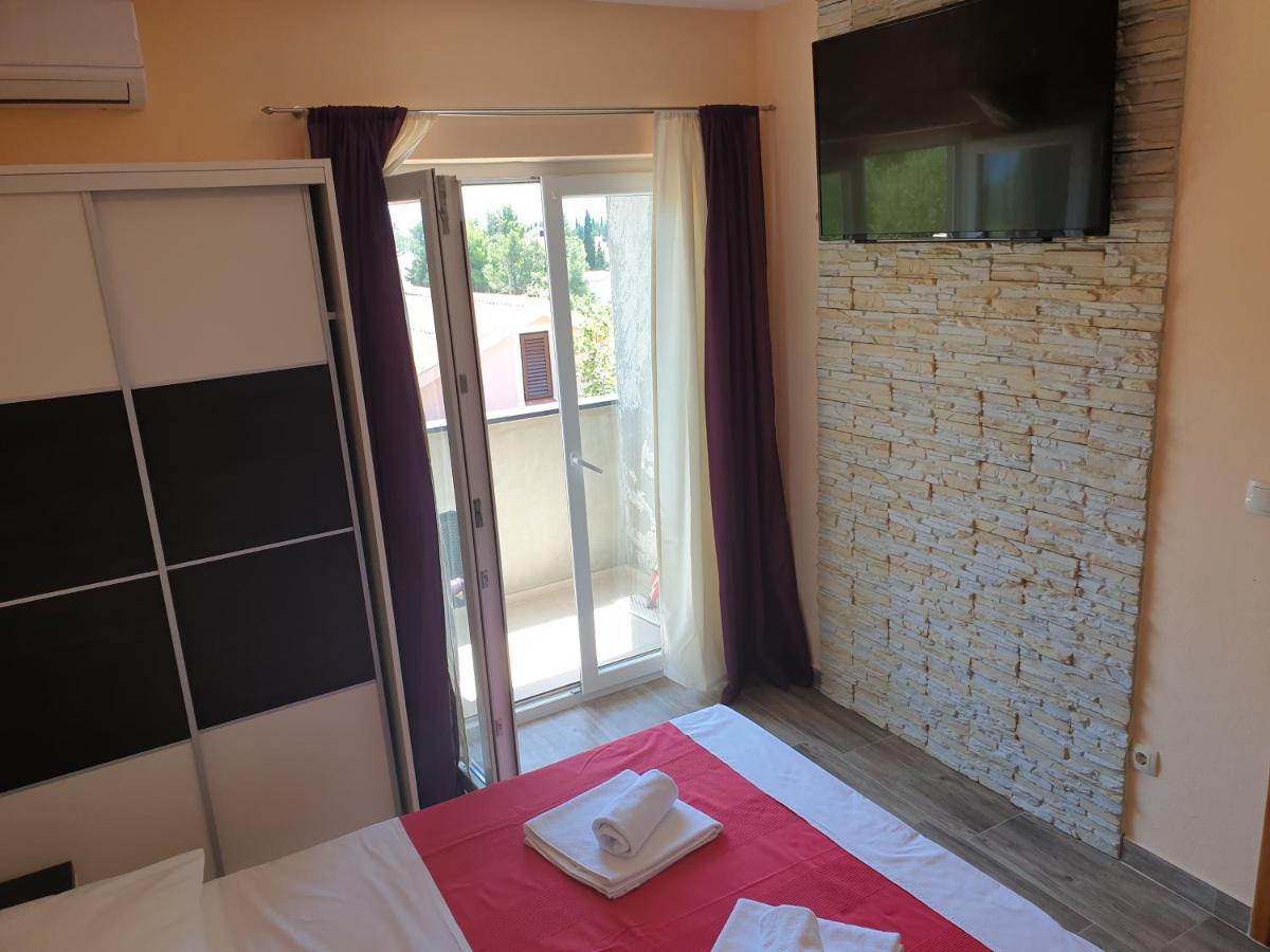 Apartmani Goga Starigrad Paklenica Exteriér fotografie