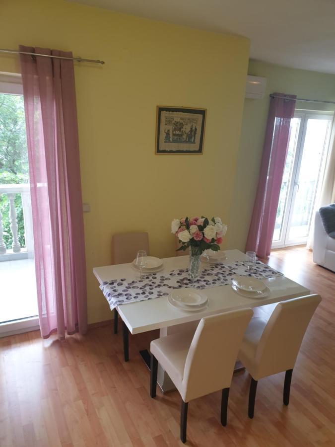 Apartmani Goga Starigrad Paklenica Exteriér fotografie