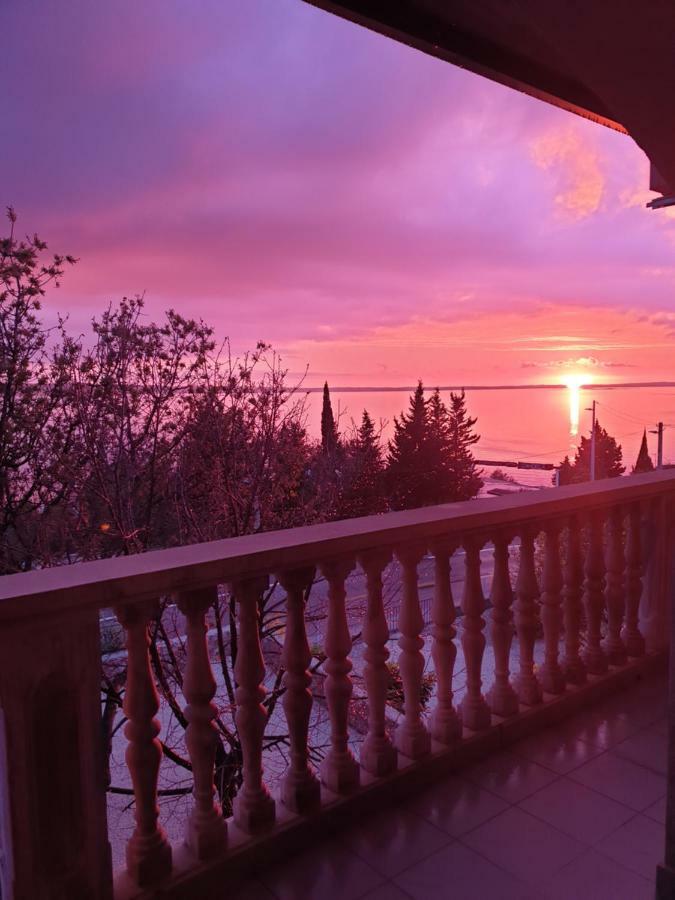 Apartmani Goga Starigrad Paklenica Exteriér fotografie